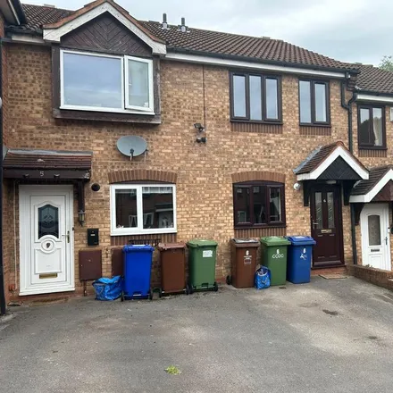 Rent this 2 bed townhouse on Chestnut Close in Heath Hayes, WS11 7WD