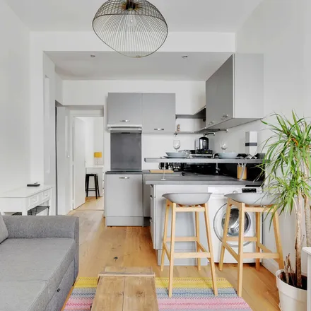 Rent this 2 bed apartment on 17 Rue de la Rochefoucauld in 92100 Boulogne-Billancourt, France