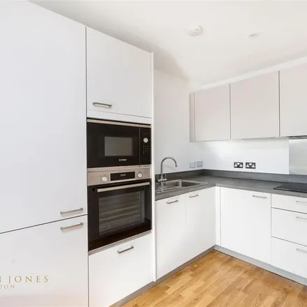 Image 3 - Golding Lodge, Wellington Street, London, SE18 6ZS, United Kingdom - Apartment for rent