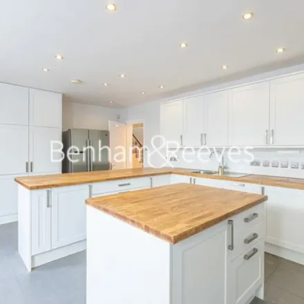 Image 6 - 1 Upper Phillimore Gardens, London, W8 7DY, United Kingdom - Duplex for rent