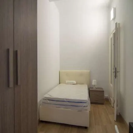 Image 9 - Via Leopoldo Cicognara, 2, 20130 Milan MI, Italy - Apartment for rent