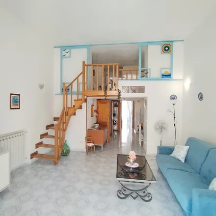Rent this 4 bed apartment on Ciro al Vicoletto in Via Giovanni da Procida, 21