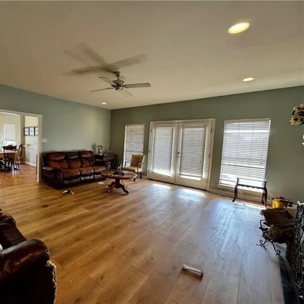 Image 7 - 10619 Sheffield Road, Mobile County, AL 36695, USA - House for sale