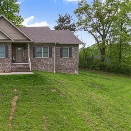 Buy this 3 bed house on 537 Brentwood Estates in Haywood, Barren County