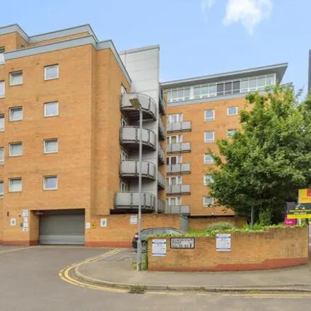 Buy this 1 bed apartment on Quadrivium Point in Tuns Lane, Slough