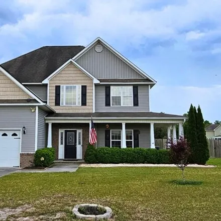 Buy this 5 bed house on 414 South Bluff Circle in Onslow County, NC 28540