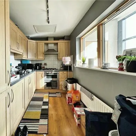 Image 3 - Simplicity Lane, Harlow, CM17 9JZ, United Kingdom - Apartment for sale