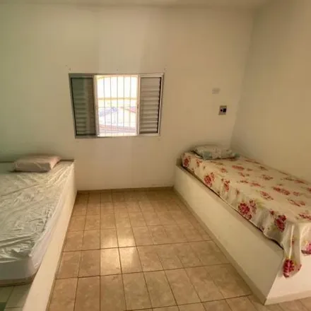 Buy this 3 bed house on Rua Vicente Francisco Cirino in Vilamar, Praia Grande - SP