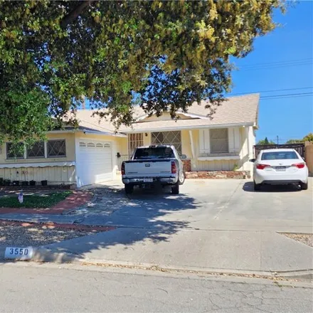 Buy this 4 bed house on 3548 Kemble Avenue in Long Beach, CA 90808