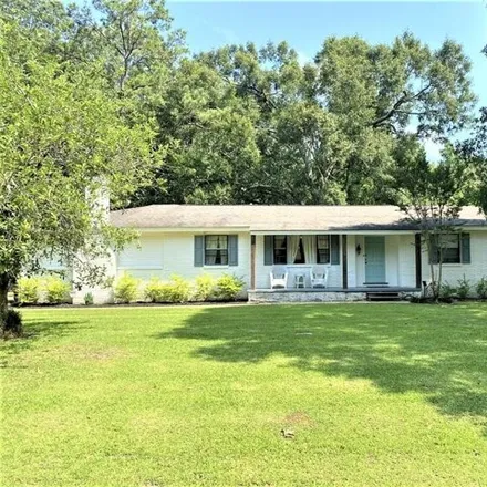 Buy this 3 bed house on 245 Hurricane Road in Natchez, MS 39120