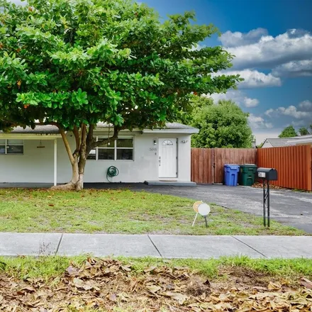 Buy this 2 bed house on 4244 Northeast 7th Terrace in Oakland Park, FL 33334