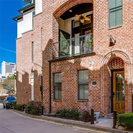 Image 1 - 2119 Young Street, Dallas, TX 75201, USA - House for sale