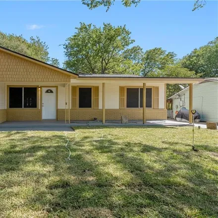 Buy this 3 bed house on 1925 Southern Drive in Waco, TX 76710