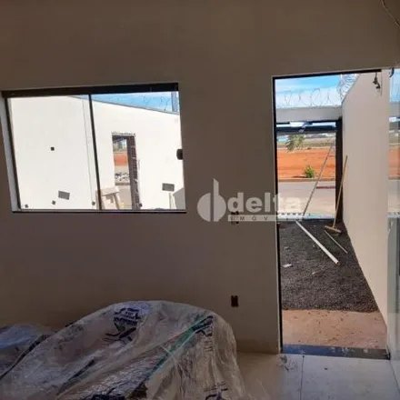 Buy this 2 bed house on unnamed road in Vida Nova, Uberlândia - MG