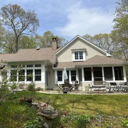 Buy this 4 bed house on 29 Mitchell Hill Road in Lyme, Lower Connecticut River Valley Planning Region