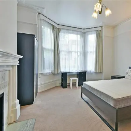 Image 4 - Richborough Road, London, NW2 3LU, United Kingdom - Apartment for rent