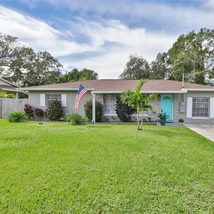 Buy this 3 bed house on Kayak /canoe launch in Frances Avenue, New Port Richey