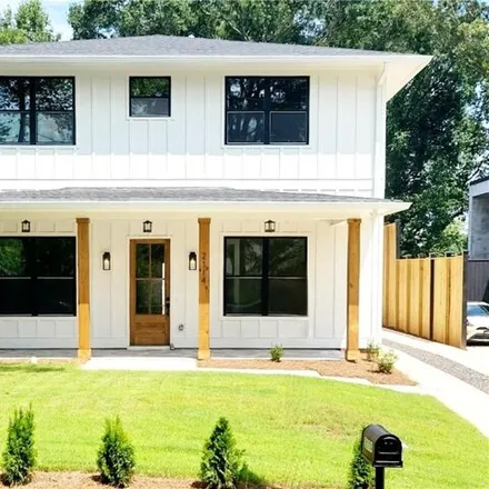 Buy this 4 bed house on 2114 Memorial Dr SE in Atlanta, Georgia