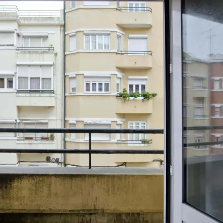 Image 7 - Rua Augusto Gil, Lisbon, Portugal - Room for rent