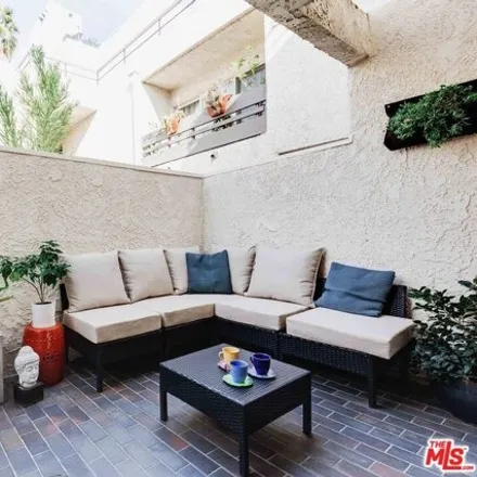 Image 5 - 963 Larrabee Street, West Hollywood, CA 90069, USA - Townhouse for rent