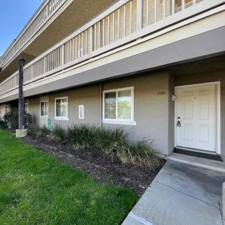 Rent this 3 bed condo on 377 East Surfside Drive in Port Hueneme, CA 93041