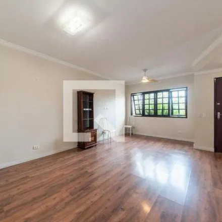 Rent this 3 bed house on Rua dos Beija Flores in Jabaquara, São Paulo - SP