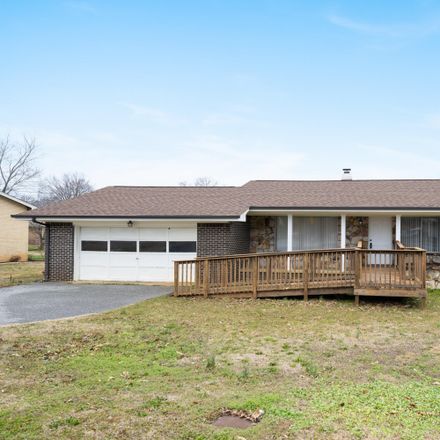 Rent this 3 bed house on Shallowford Rd in Chattanooga, TN