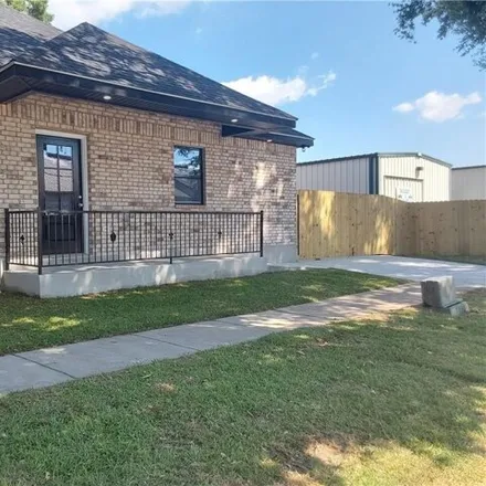 Rent this 3 bed house on 3237 Laplace St in Chalmette, Louisiana