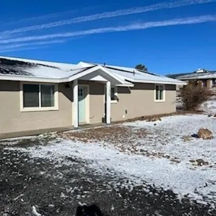 Buy this 4 bed house on 1336 South Skyline Drive in Snowflake, AZ 85937