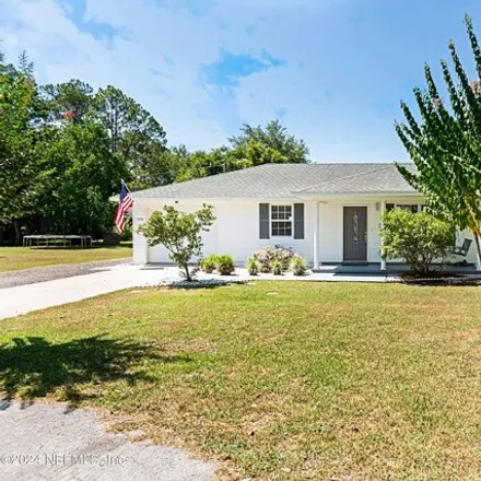 Buy this 3 bed house on 720 Chipshot Dr in Macclenny, Florida