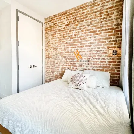 Image 3 - 425 Wythe Ave, Brooklyn, NY 11249, USA - Room for rent