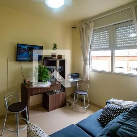 Rent this 2 bed apartment on Travessa Escobar in Camaquã, Porto Alegre - RS
