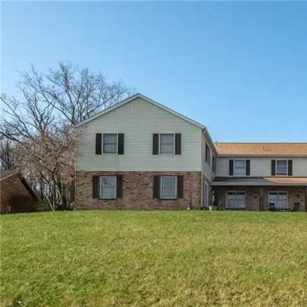 Buy this 6 bed house on 55 West Hunter Drive in Enon, Clark County
