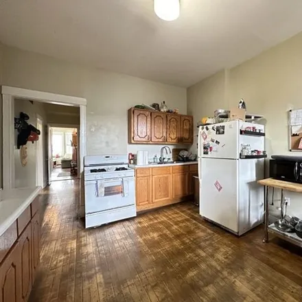 Image 3 - 2623 W Crystal St Unit 3, Chicago, Illinois, 60622 - House for rent