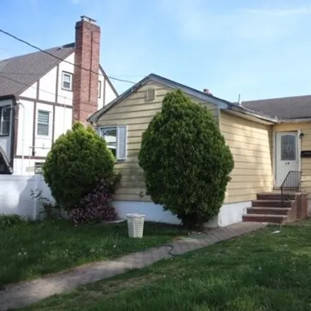 Buy this 5 bed house on 140 Harvard Street in Village of Hempstead, NY 11550