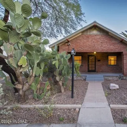 Buy this 2 bed house on Hoff Avenue in Tucson, AZ 85703