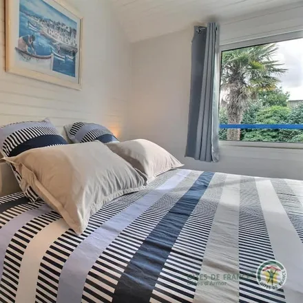 Rent this 3 bed house on Impasse de Granit Rose in 35850 Irodouër, France