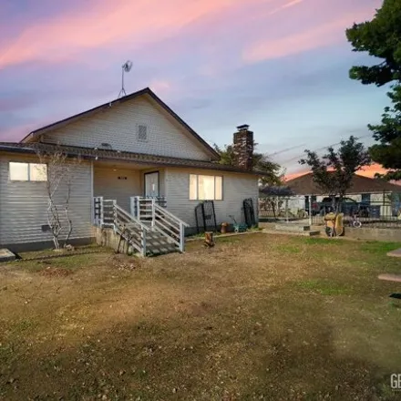 Image 1 - 846 Continental Road, Taft Heights, CA 93268, USA - House for sale