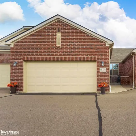 Buy this 3 bed condo on 18856 Riverside Glen Drive in Macomb Township, MI 48044