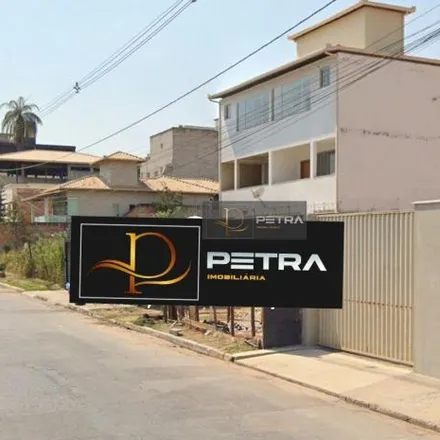 Buy this 3 bed house on Centro Especializado Em Reabiliitação in Avenida José dos Santos Diniz, Sede