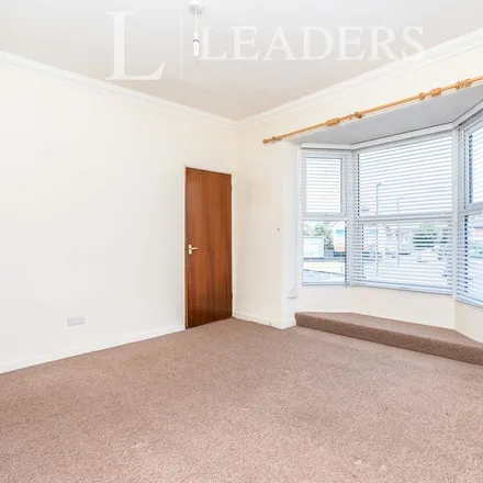 Image 3 - Wellington Court, Waterloo Road, Southampton, SO15 3BR, United Kingdom - Apartment for rent