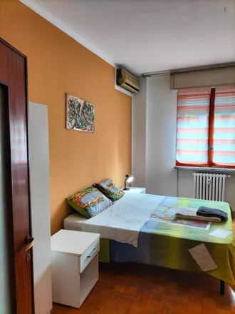 Rent this 6 bed room on Via Ercolano in 20155 Milan MI, Italy