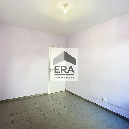 Image 3 - 31 Grand Rue, 13013 Marseille, France - Apartment for rent