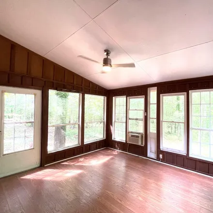 Image 7 - 900 Cambridge Road, University Estates, Oktibbeha County, MS 39759, USA - House for sale