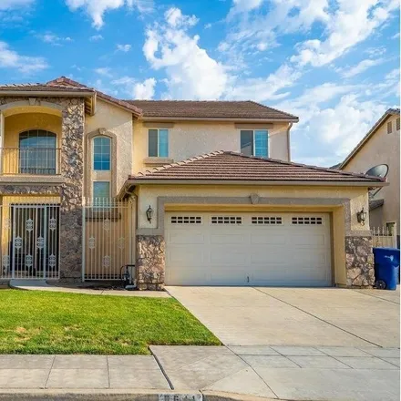 Buy this 6 bed house on 6641 West Celeste Avenue in Fresno, CA 93723