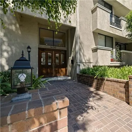 Image 3 - Hamasaku, South Bentley Avenue, Los Angeles, CA 90025, USA - Condo for rent