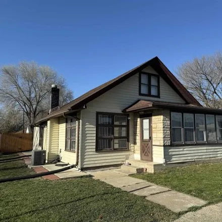 Buy this 2 bed house on 415 East 9th Street in South Sioux City, NE 68776