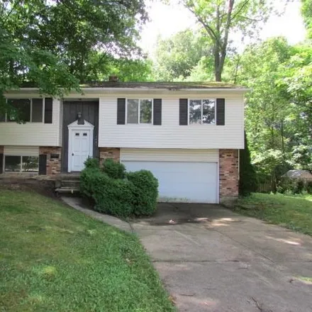 Buy this 3 bed house on 1682 Laurel Drive in Twinsburg, OH 44087