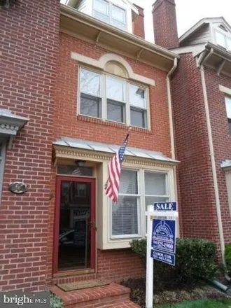 Rent this 3 bed house on 502 Colecroft Court in Alexandria, VA 22314