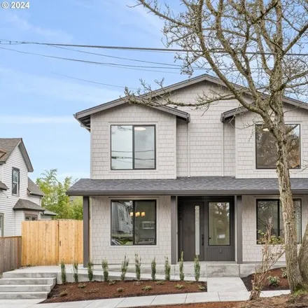 Buy this 2 bed house on 5252 Northeast 15th Avenue in Portland, OR 97211